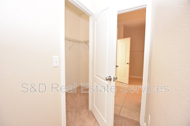 Building Photo - 1525 Acadia Harbor Pl