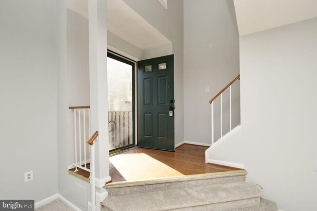 Building Photo - 7517 Belle Grae Dr