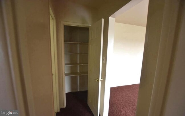 Building Photo - 4507 Romlon St