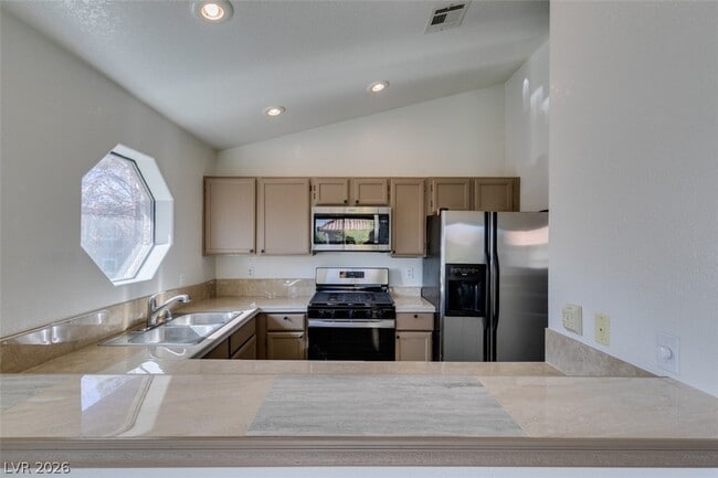 Building Photo - 5054 S Rainbow Blvd