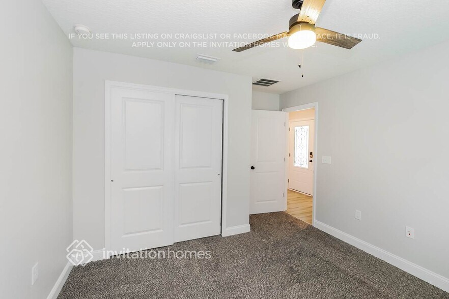 Building Photo - 14545 Needham Dr