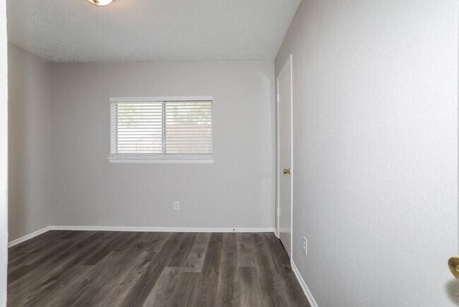 Building Photo - 4510 Tylergate Dr