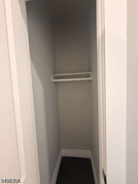 Building Photo - 69 Brookdale Ave