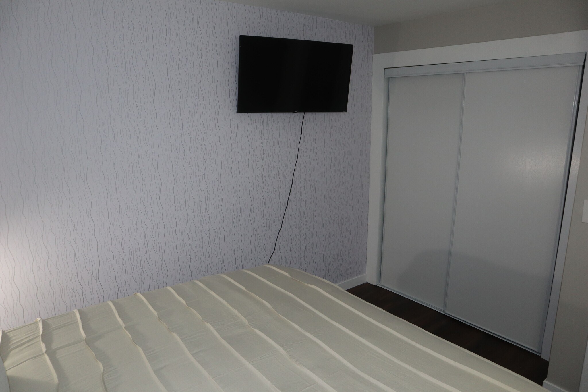 Building Photo - 438 N Center St