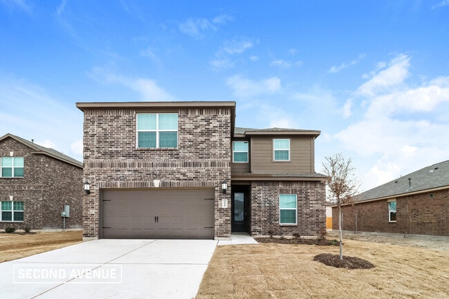 Building Photo - 2020 Meadow Dr
