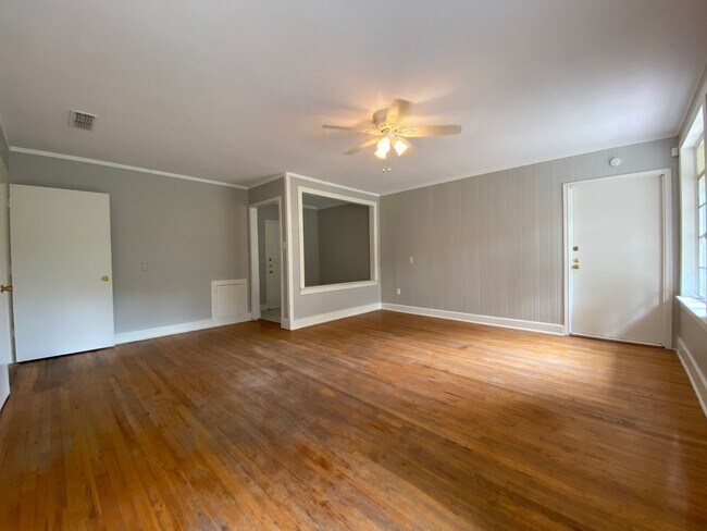 Building Photo - Cullen-1914