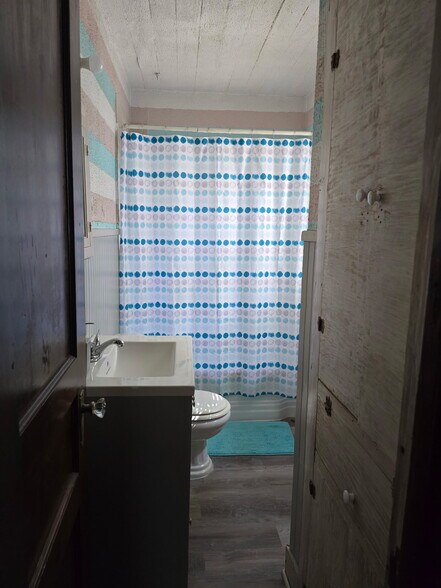 Building Photo - 2818 Avenue G