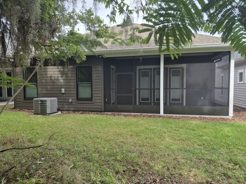 Building Photo - 1186 NW 132nd Blvd