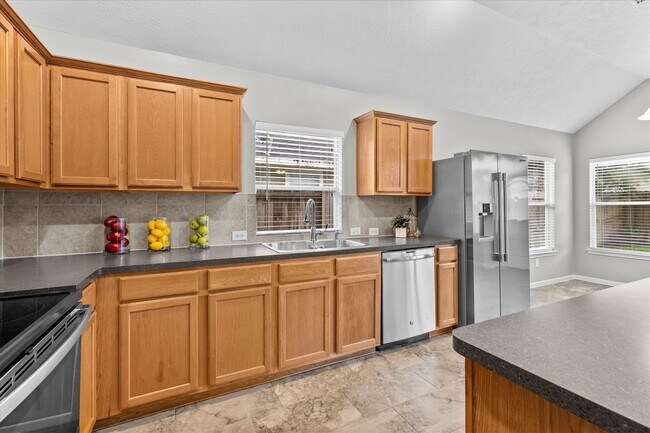 Building Photo - 12719 Hart Hollow Ln
