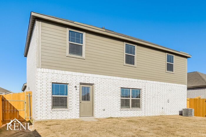 Building Photo - 308 Micah Ln