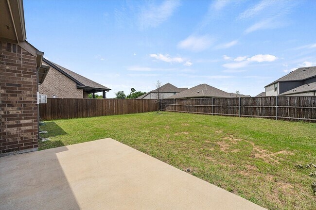 Building Photo - 1410 Crossford Trl