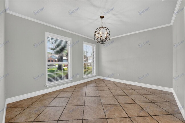 Building Photo - 333 Stately Oak Ln