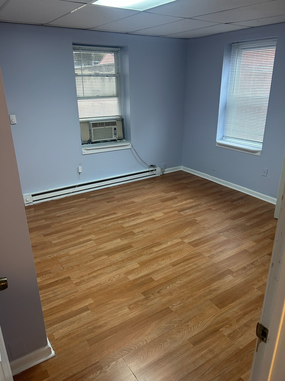 Building Photo - 1909 Chestnut St