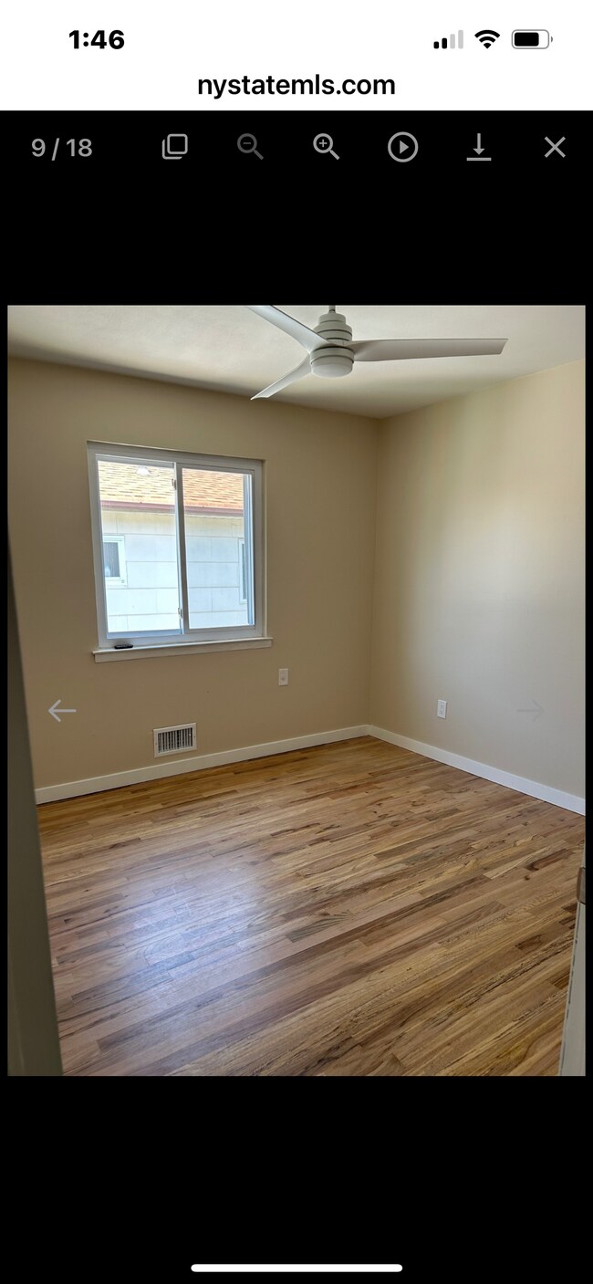 Building Photo - 190 Woehrle Ave