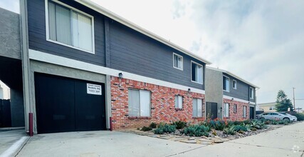 Building Photo - 32nd Street Apartments