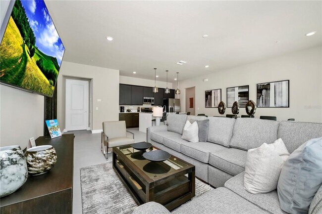 Building Photo - 7740 Sandy Ridge Dr