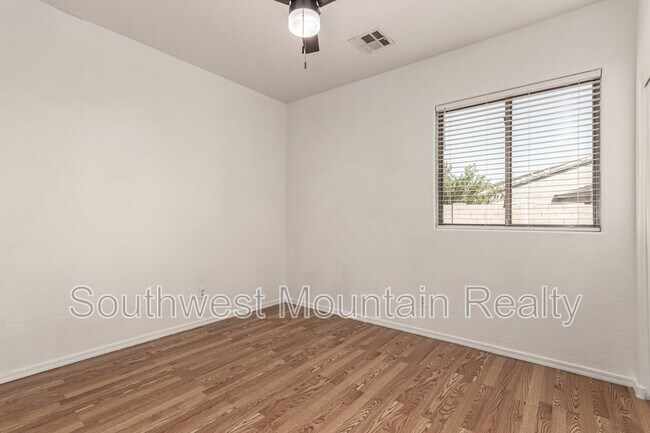 Building Photo - 21486 Via Del Oro