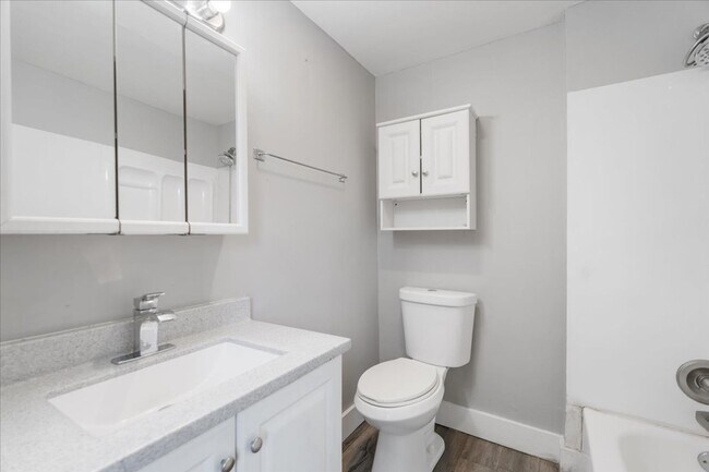 Building Photo - 1218 Brown St