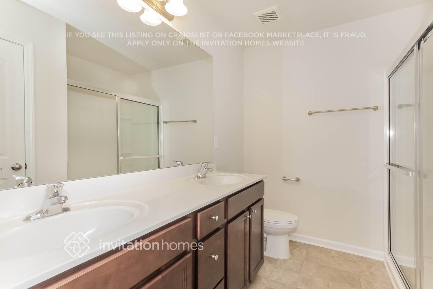 Building Photo - 9211 Grand Valley Dr