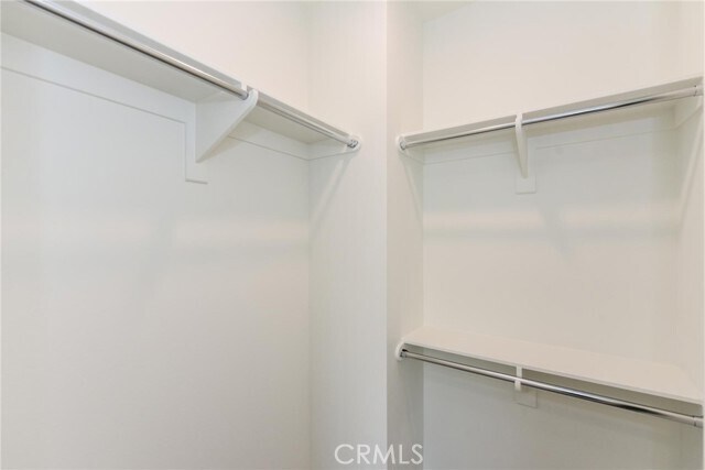 Building Photo - 121 Linda Vis