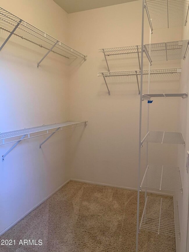 Building Photo - 15136 W Corral Dr