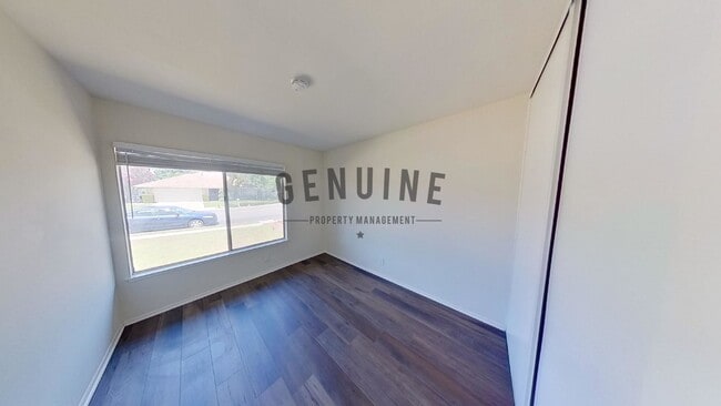 Building Photo - Coming Soon: 3Bd 2Ba Home in Lake Forest