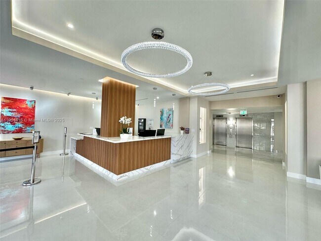 Building Photo - 2401 S Ocean Dr