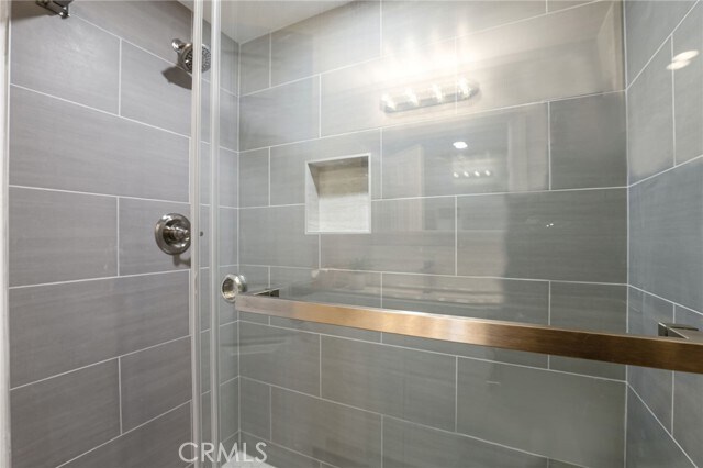 Building Photo - 2270 Via Puerta