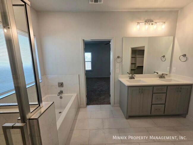 Building Photo - 2105 Congress Rd