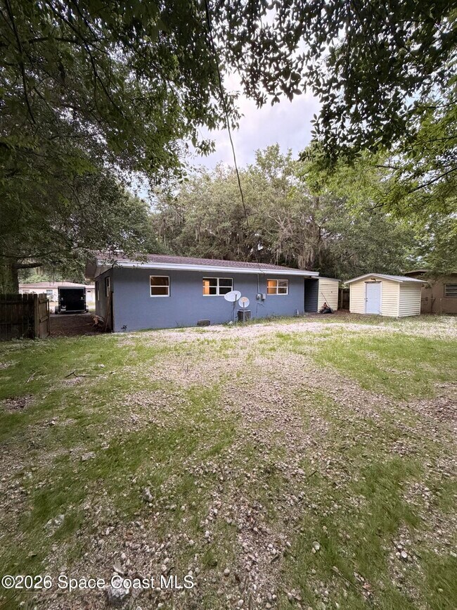 Building Photo - 2309 Anna Dr