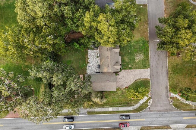 Building Photo - 3622 Devonswood Dr