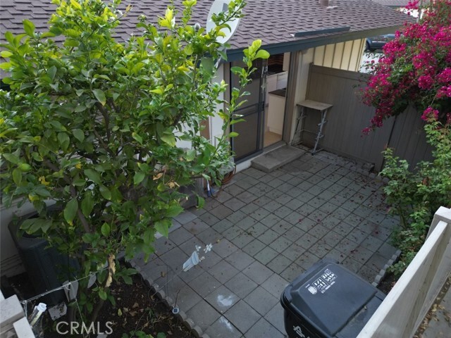 Building Photo - 1744 Orinda Ct