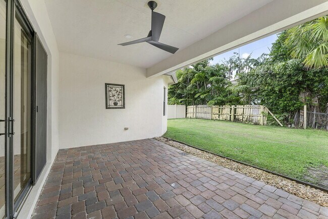Building Photo - 12945 Pennell Pines Rd