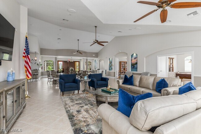 Building Photo - 8499 Ibis Cove Cir