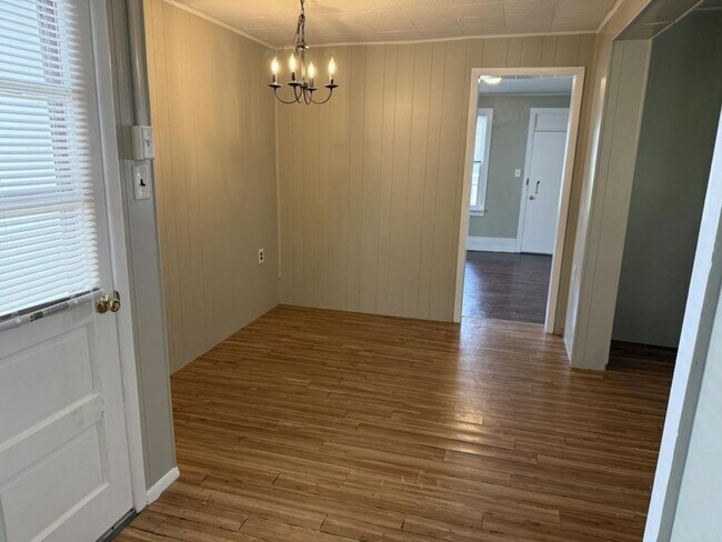 Building Photo - COMING SOON! 3 Bedroom in Newport, PA!