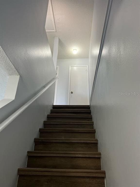 Building Photo - 207 Eden Ln