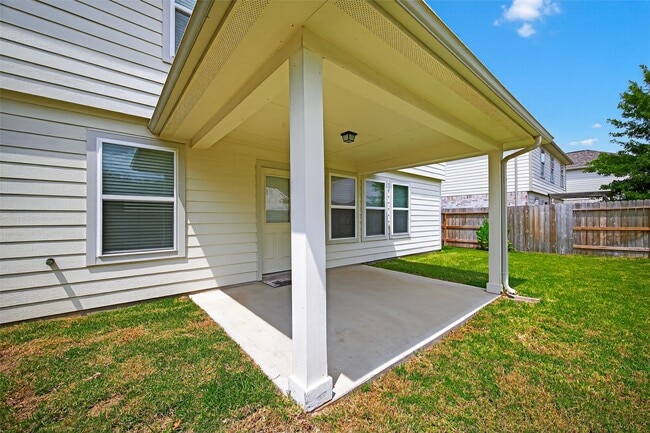 Building Photo - 20123 Windy Stone Dr