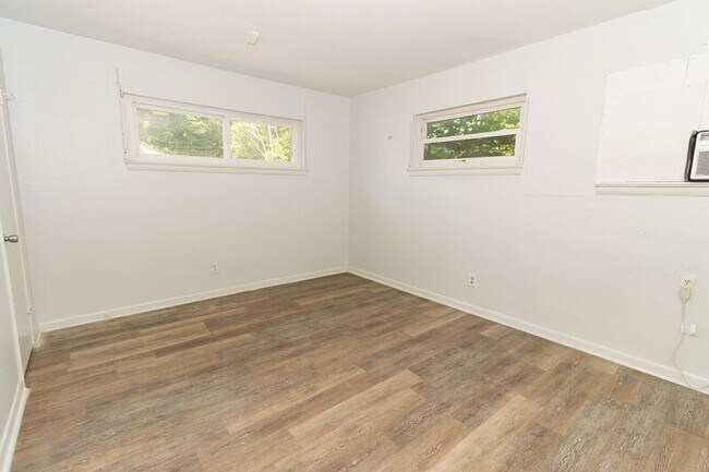 Building Photo - 4043 Fagan St