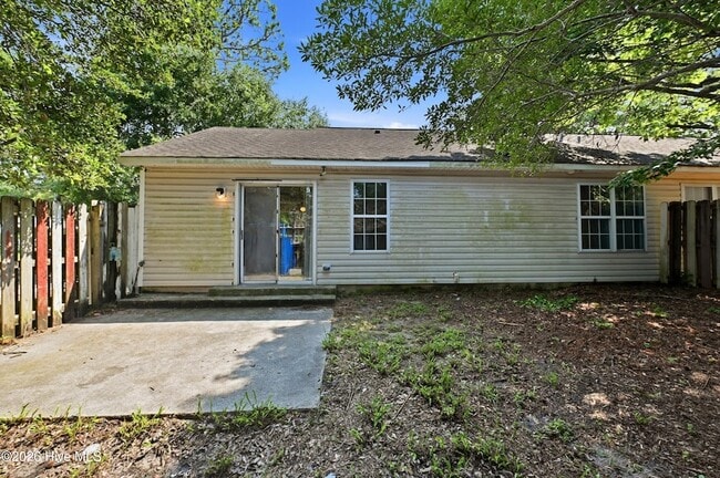Building Photo - 118 Avondale Ave
