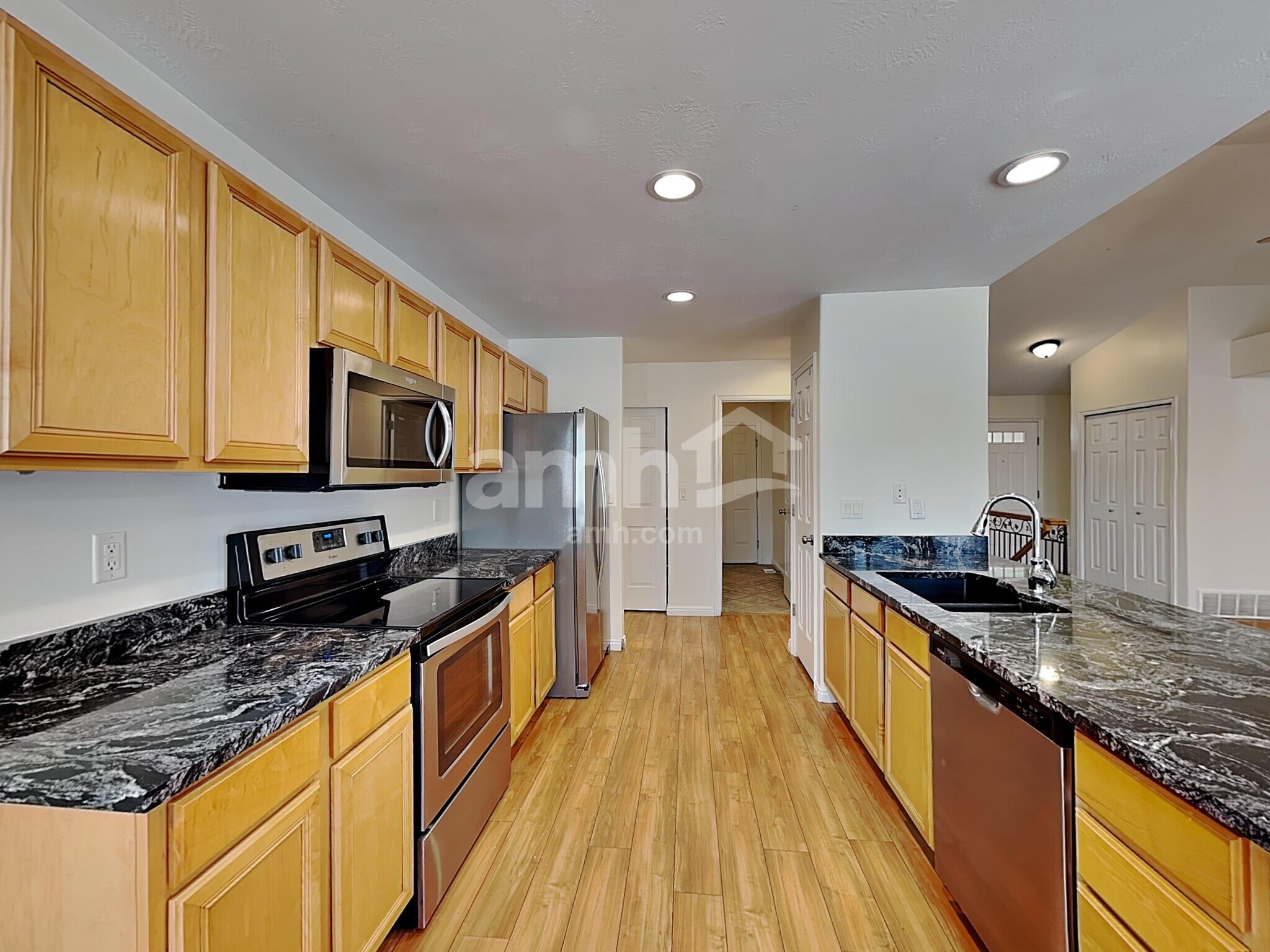 Building Photo - 6955 Jordan Cl Cir