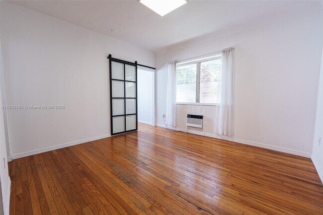 Building Photo - 1351 Meridian Ave