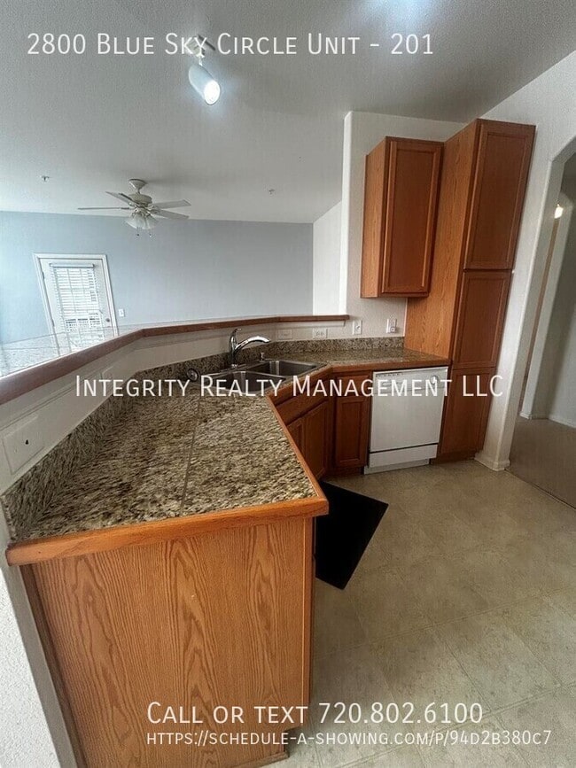 Building Photo - 2800 Blue Sky Cir