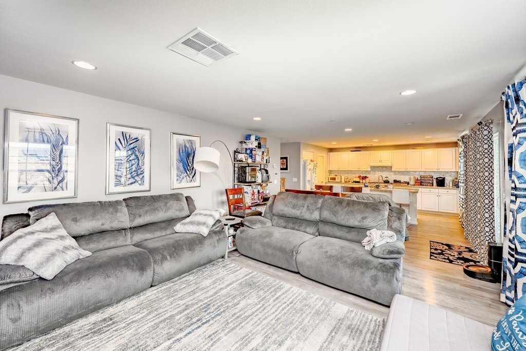 Building Photo - 2619 Candleberry Way