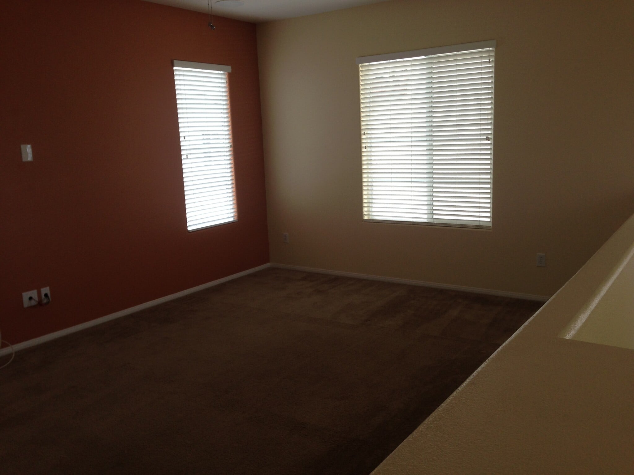 living room 2nd floor - 11372 Colinward Ave