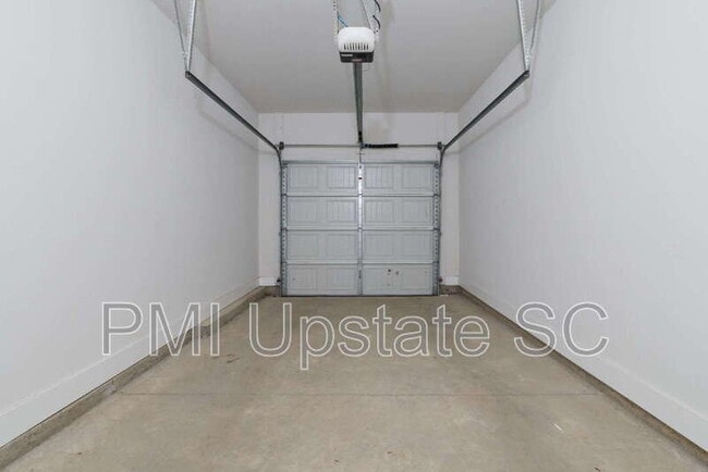 Building Photo - 1069 Millison Pl