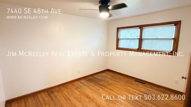 Building Photo - 7440 SE 48th Av