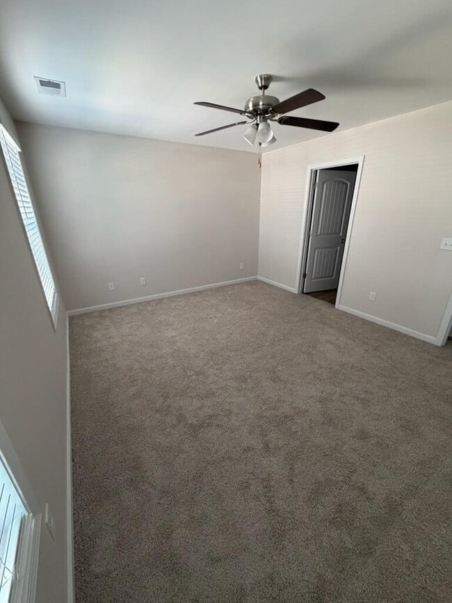 Building Photo - 1785 Snead Dr