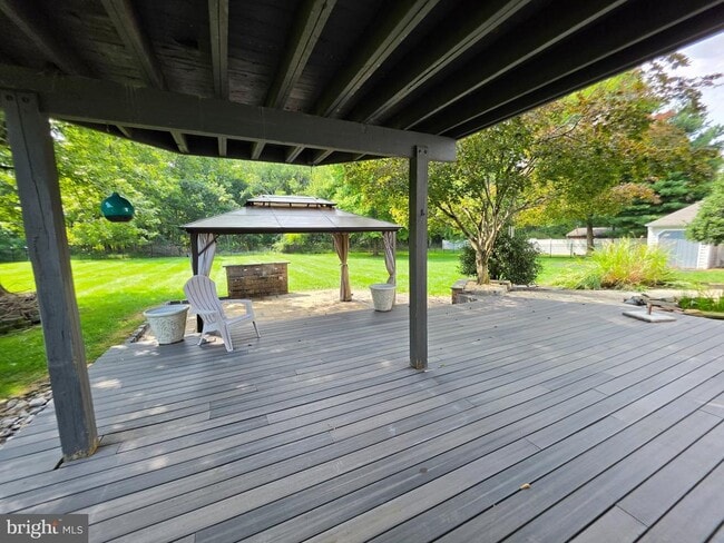 Building Photo - 1239 Limekiln Pike