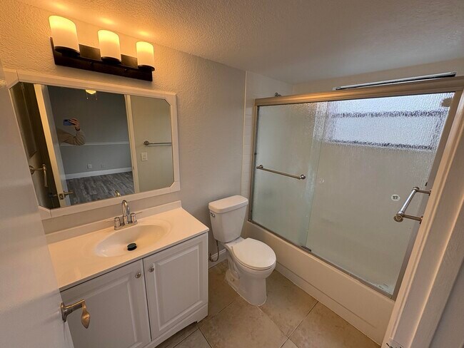 Building Photo - 1541 Balfour Point Dr