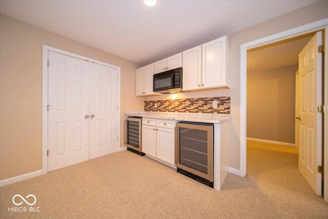 Building Photo - 3473 Millbrae Dr